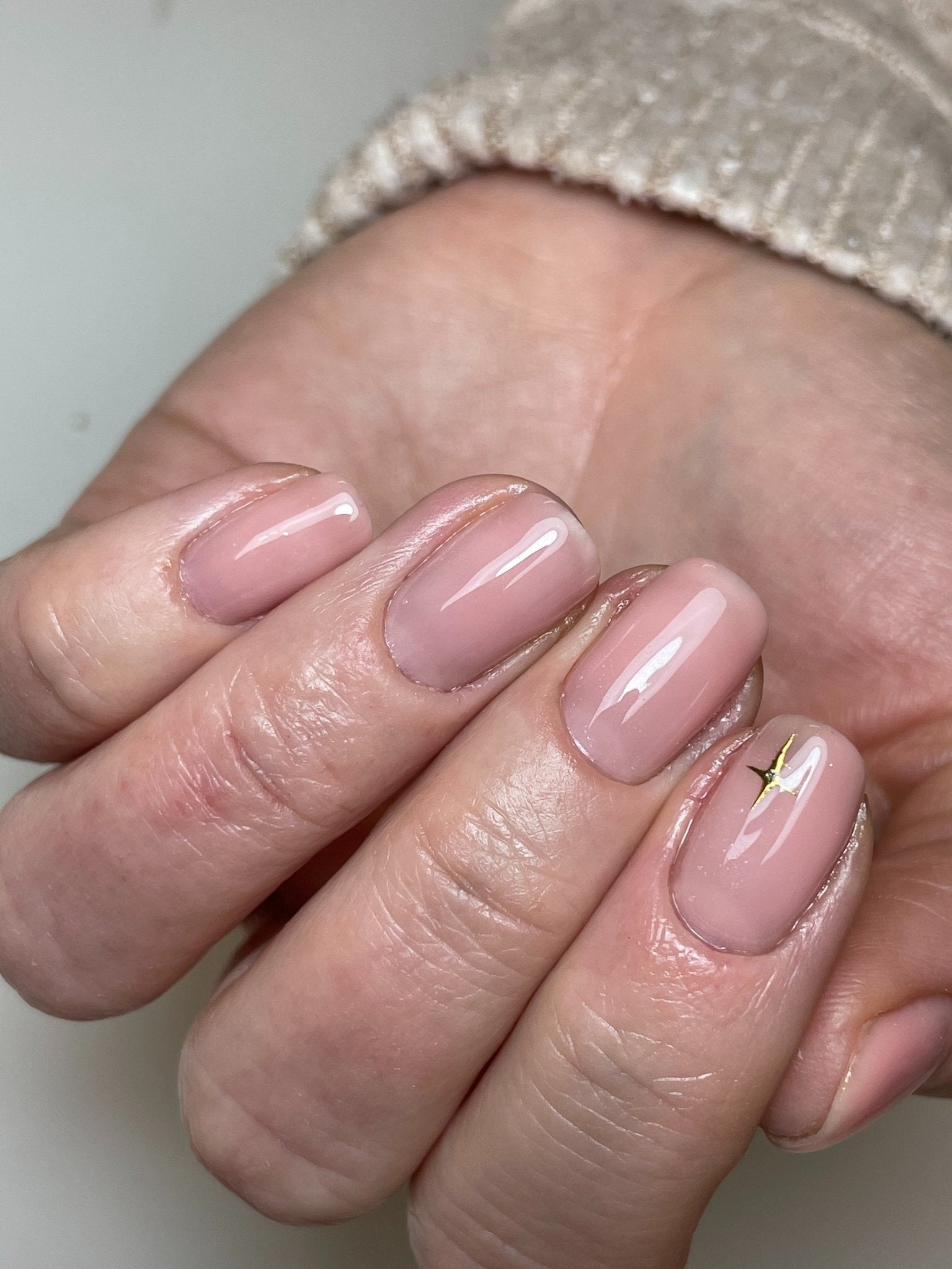 Online Biab/Builder in a bottle refresher course - MelanielewendonacademyOnline Biab/Builder in a bottle refresher course