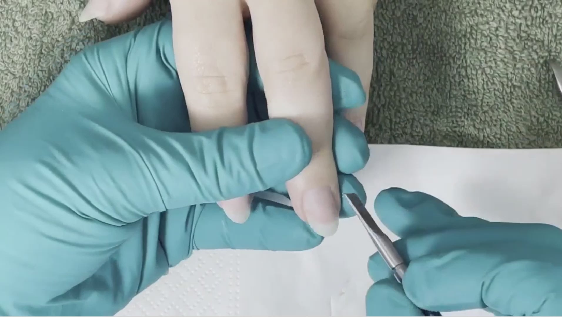 video clips of the content of the manicure course